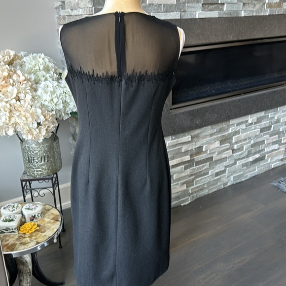 Cocktail Dress by Derishow . US Size 6 - Picture 3 of 14